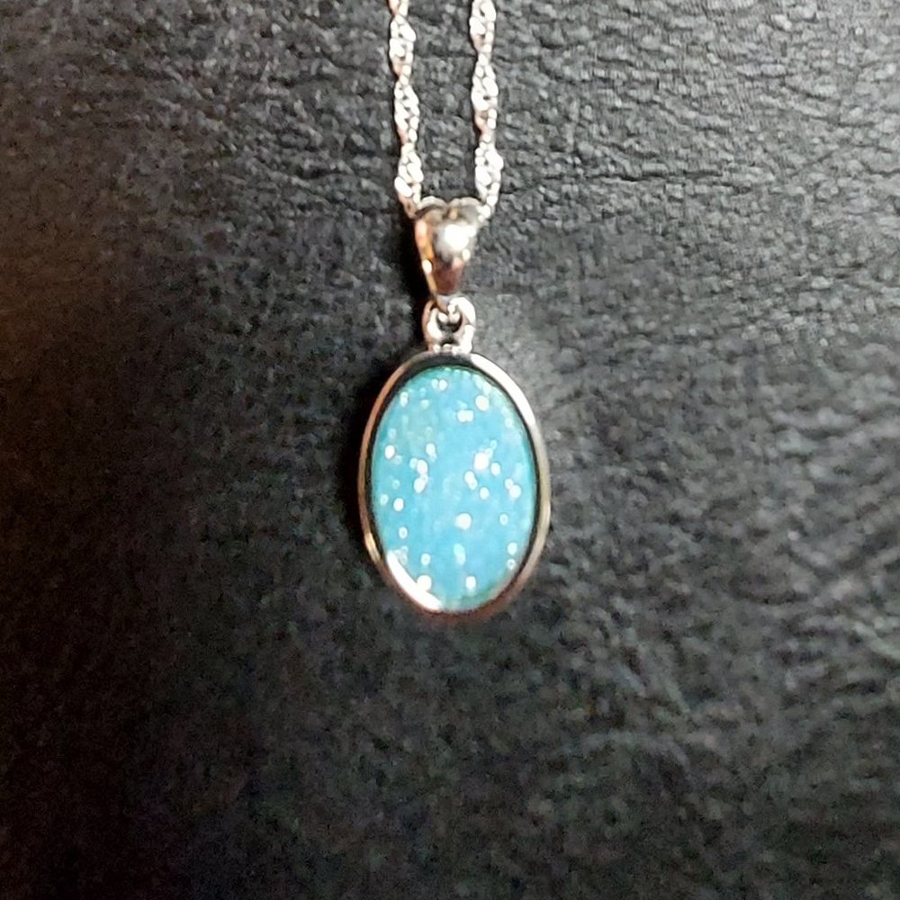 BLUE DRUSY QUARTZ PENDANT